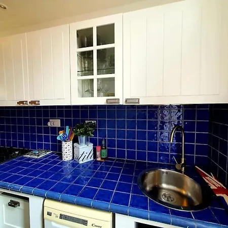 Daire Charming House