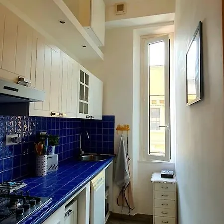 Apartment Charming House Rome